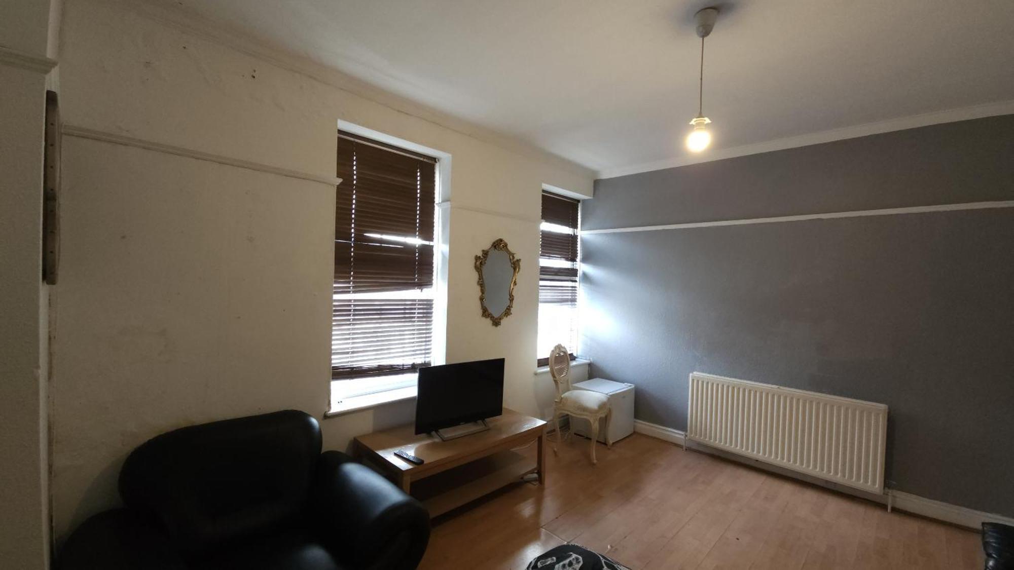 London Edgware Station Apartment ภายนอก รูปภาพ