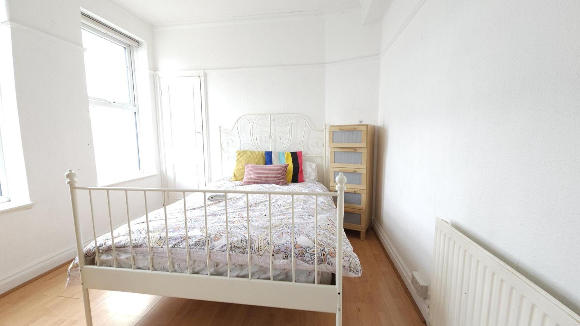 London Edgware Station Apartment ภายนอก รูปภาพ