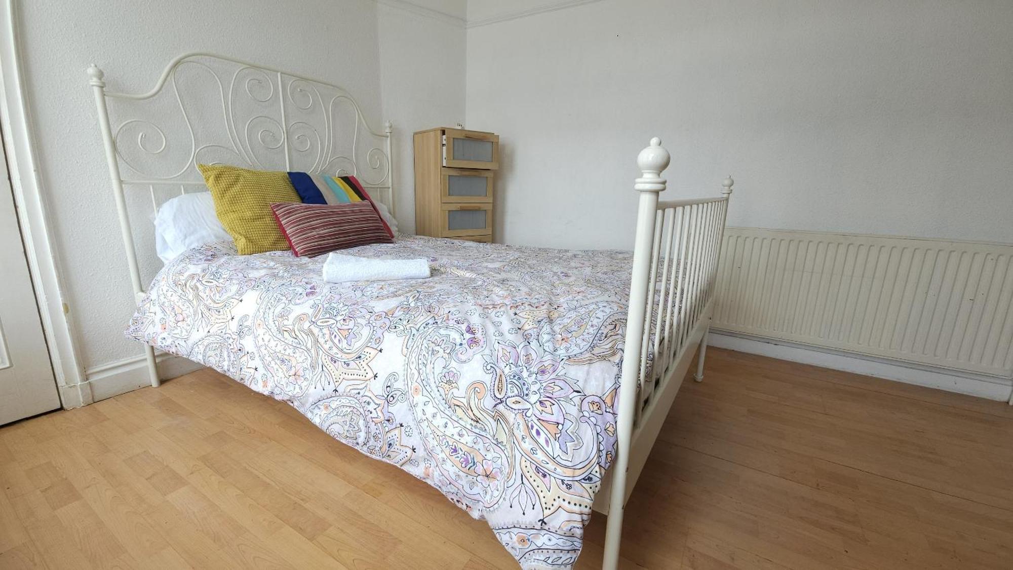 London Edgware Station Apartment ภายนอก รูปภาพ