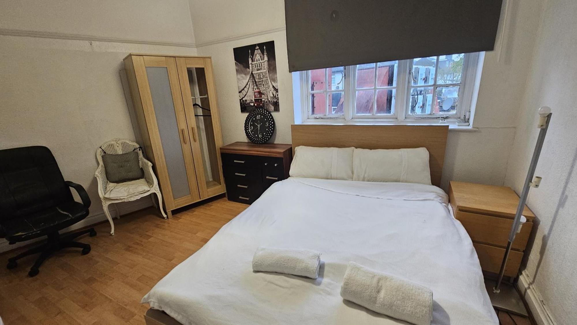 London Edgware Station Apartment ภายนอก รูปภาพ